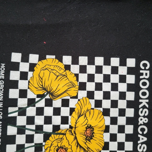 Crooks & Castles Tshirt - Picture 6 of 6